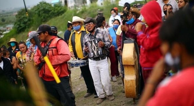 تراجع في عدد الوفيات والإصابات بفيروس كورونا المستجد في المكسيك
