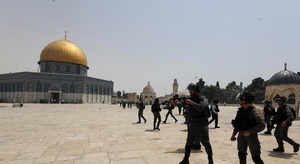 بالفيديو.. مستوطنون 