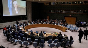 روسيا توزع في مجلس ا