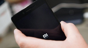 كاميرا عامودية وبصمة