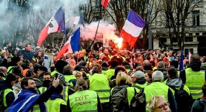 السترات الصفراء