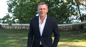 إصابة  جيمس بوند  أث